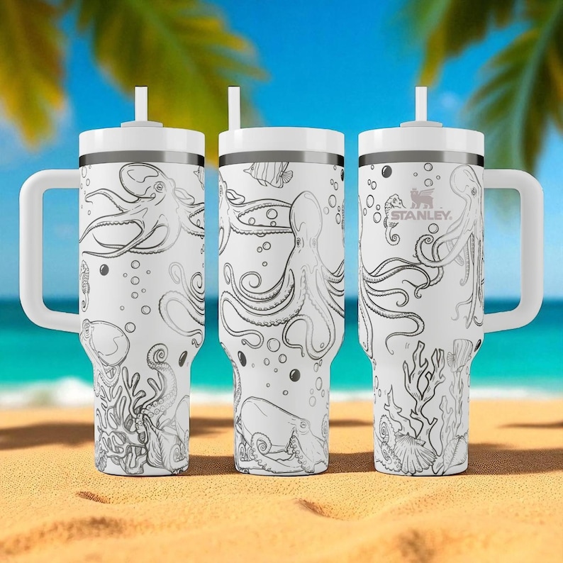 Stanley-Trinkbecher mit Oktopus- und Korallenriff-Motiv – Graviertes Tiefsee-Ozean-Design (14 oz, 20 oz, 30 oz, 40 oz) Bild 1