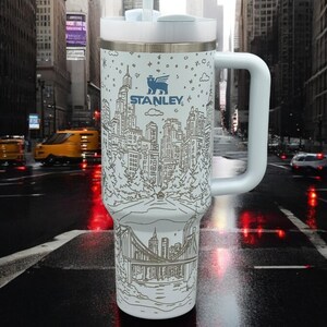 Engraved Christmas New York Stanley Tumbler | Christmas New York Tumbler | Christmas Cup | Laser Engraved Tumbler | Gift for Him or Her