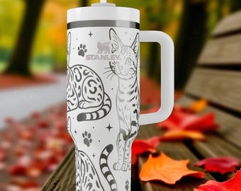 Vaso Stanley de gato bengalí: taza de viaje grabada para amantes de los gatos, regalo personalizado con nombre de mascota, 14 oz, 20 oz, 30 oz, 40 oz