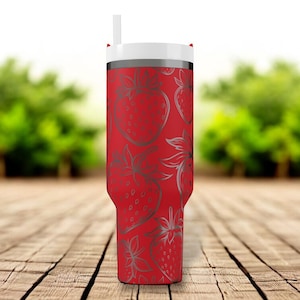 Erdbeerbecher mit Strohhalm – Gravierter Stanley Cup, 30 oz (ca. 890 ml) oder 40 oz (ca. 1190 ml), personalisierter Fruchtbecher als Geschenk für sie, süßer Sommerbecher mit Namen Bild 7