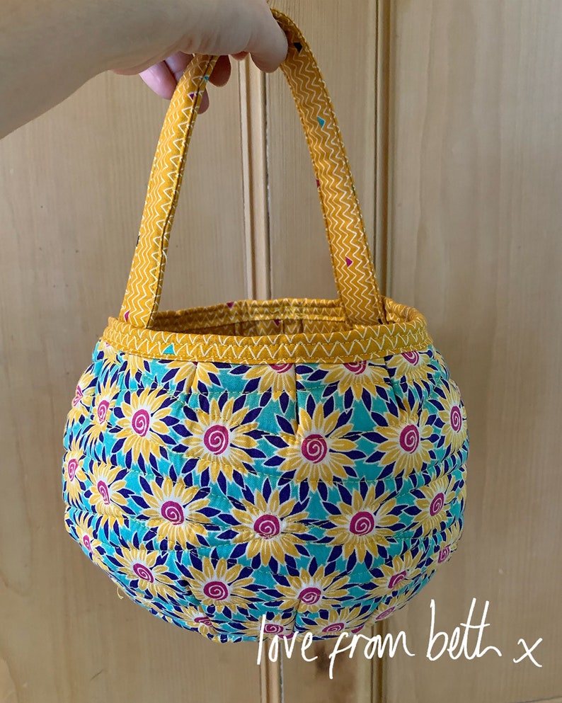 Pumpkin Bags PDF sewing pattern image 1