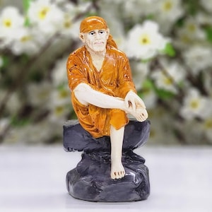 Sai Baba Statue Sai Nath Idol Shirdi Sai Baba Figurine Hindu God Sai Ram Believer of all Religious Sai Baba Sculpture Beautiful Blessed