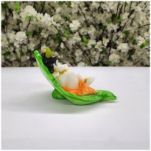 Bal Gopal Krishna Statue: Resin Ladoo Gopal on Leaf - Etsy