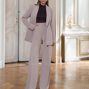 Beige Women&#39;s Pantsuit | 2 Piece Blazer and Pants Set | Office Wear | Wedding Guest Suit | Tuxedo Women Pant Suit | Formal Pant Suit Women