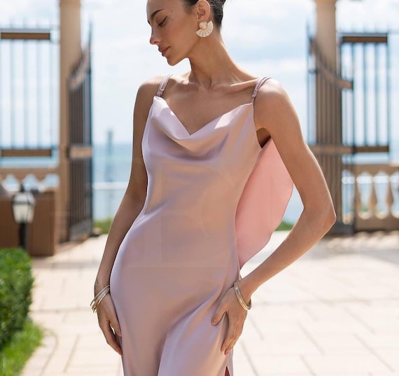 double cowl lady length dress creme Mirror Palais | Dresses | Mirror Palais Sonata Lady Length Dress Creme