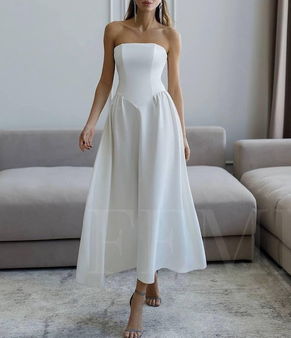 Elegant Strapless Corseted Dress Wedding Ball Gown Basque Waist Dress  Fluffy Skirt for Engagement, Courthouse, Elopement, Wedding Guest - Etsy