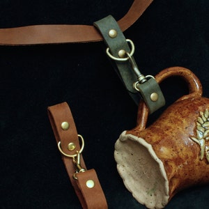 Mug Frog, tankard strap, stein/Cup Hook, mug holder, belt cup holder, real  leather, for SCA LARP Renfaire