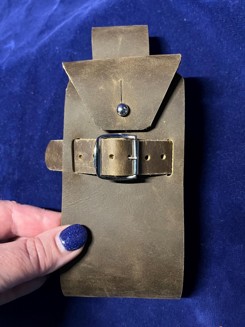 MyFunkyCamelot Phone Belt Holster - Thumbnail 3