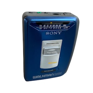 Vintage Sony Radio Cassette player retro walkman 1986