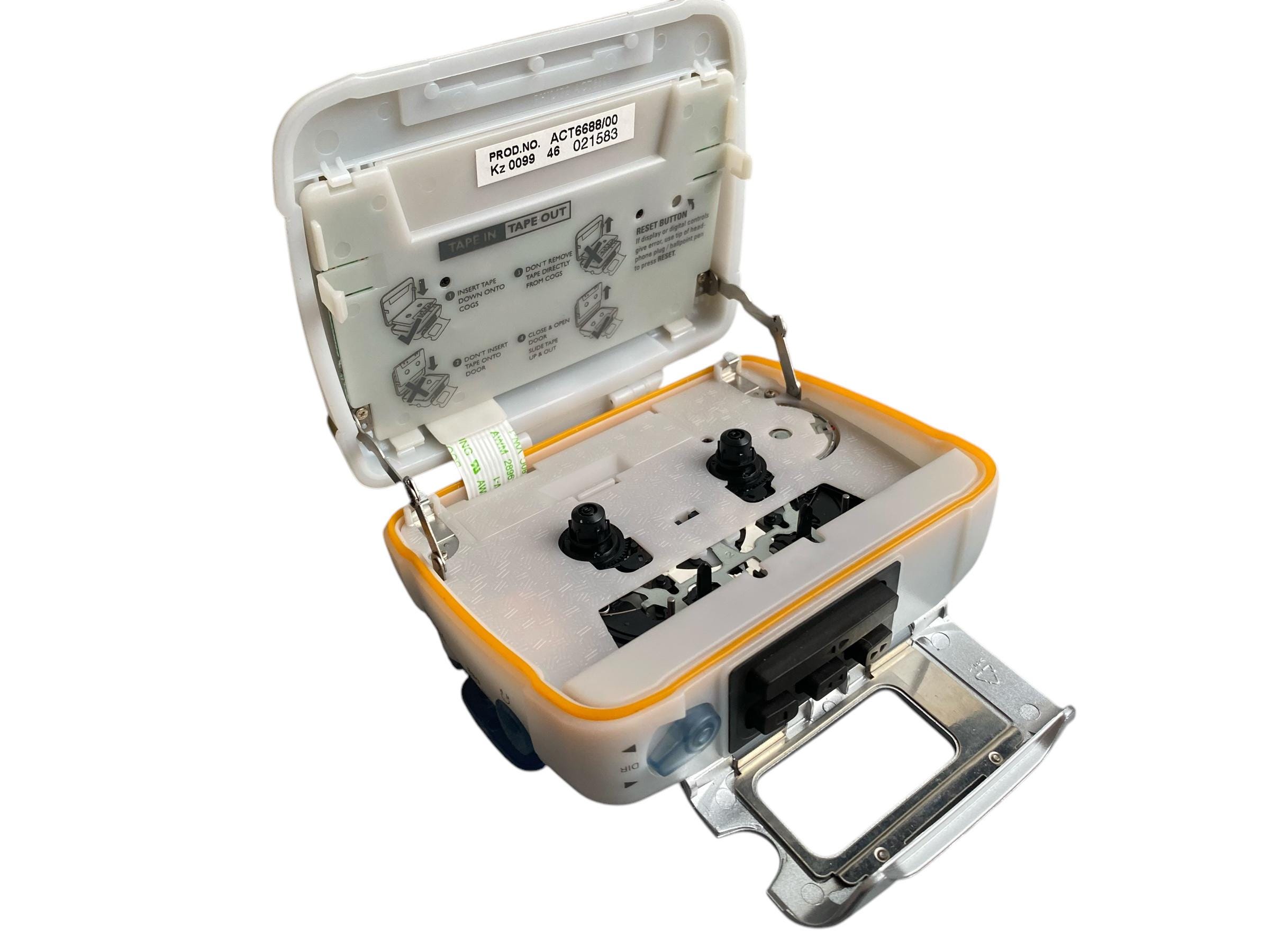 屋外での使用向けに設計されたビンテージのフィリップス ポータブル