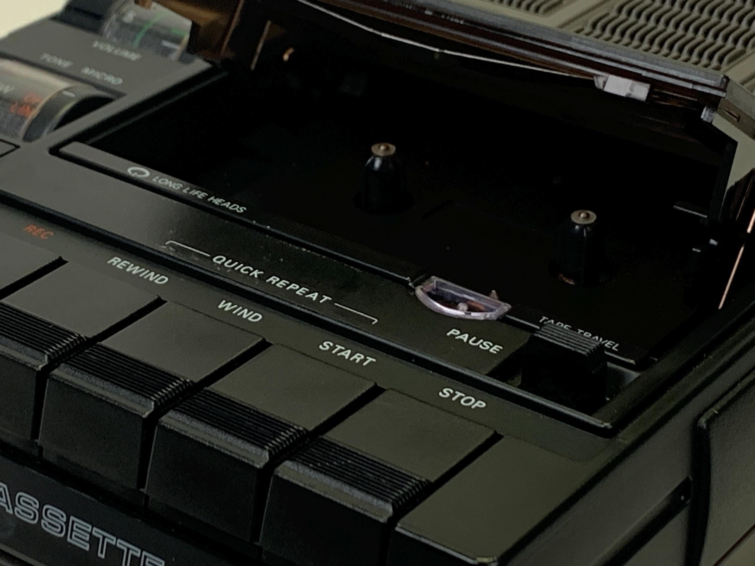 Vintage Philips N2214 Automatic Cassette Recorder – Vintage Tape