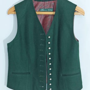 Women&#39;s Green wool blend Tyrolean Austrian vest vintage Oktoberfest Dirndl marked size 40