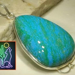 Sterling Silver Hand Painted Jasper Pendant on 20 inch 2mm Box Chain image 1