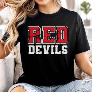 Rote Teufel SVG, Rote Teufel Shirt Design, Schulgeist jubeln Mama Png, Rote Teufel Team SVG, Rote Teufel jubeln SVG, Sublimationsentwürfe
