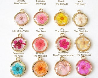 Pressed Flower Necklace, Birth Month Flower Necklace, Resin Jewelry