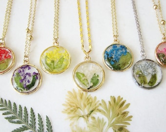 Pressed Flower Necklace, Birth Flower Necklace, Resin Jewelry, Birth Flower Gift