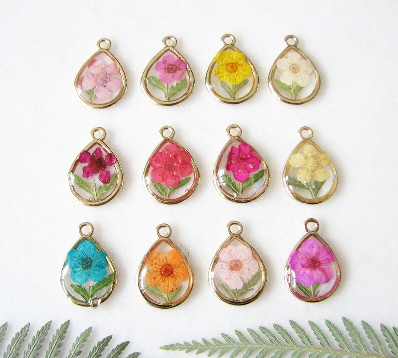 Birth Flower Necklace Pressed Flower Necklace Birth Month Etsy