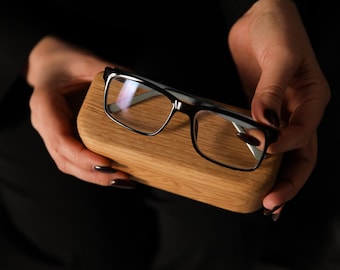 Personalized Wooden Glasses Case: Handmade Oak Sunglasses Box