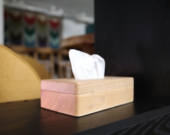 デコパージュ木製ティッシュボックスカバー：手作りオーク＆アッシュ、キッチン装飾