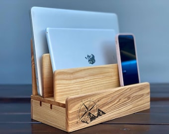 Houten organizer voor telefoondockingstation: essen- of eikenhouten oplaadstandaard voor nachtkastje