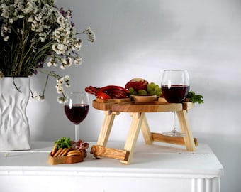 Zusammenklappbarer Wein-Picknicktisch: Tragbarer Holztisch, Geschenk für Paare