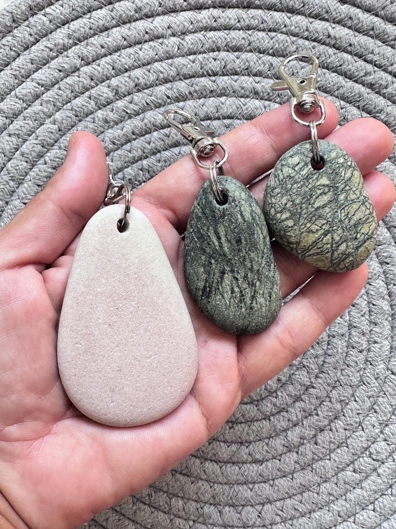 Simple Unisex Sea Pebble Keychain - natural beach rock pendant, stone charm, Zen jewellery beach, pebble pendant, stone accessories, eco friendly gift, thoughtful present, men and women nature inspired creations, one of a kind present for loved ones, anniversary, birthday gift, thoughtful handmade gift, small gesture gift, genuine sea treasures, original gift, on of a kind creation, extraordinary handmade present