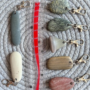 Simple Unisex Sea Pebble Keychain - natural beach rock pendant, stone charm, Zen jewellery beach, pebble pendant, stone accessories, eco friendly gift, thoughtful present, men and women nature inspired creations, one of a kind present for loved ones, anniversary, birthday gift, thoughtful handmade gift, small gesture gift, genuine sea treasures, original gift, on of a kind creation, extraordinary handmade present