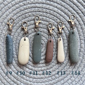 Simple Unisex Sea Pebble Keychain - natural beach rock pendant, stone charm, Zen jewellery beach, pebble pendant, stone accessories, eco friendly gift, thoughtful present, men and women nature inspired creations, one of a kind present for loved ones, anniversary, birthday gift, thoughtful handmade gift, small gesture gift, genuine sea treasures, original gift, on of a kind creation, extraordinary handmade present
