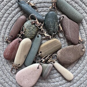 Simple Unisex Sea Pebble Keychain - natural beach rock pendant, stone charm, Zen jewellery beach, pebble pendant, stone accessories, eco friendly gift, thoughtful present, men and women nature inspired creations, one of a kind present for loved ones, anniversary, birthday gift, thoughtful handmade gift, small gesture gift, genuine sea treasures, original gift, on of a kind creation, extraordinary handmade present