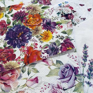 Servilletas de Papel, para Decoupage. 12 servilletas diferentes, con motivos florales.