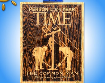 Décoration murale en bois gravé au soleil : hommage aux travailleurs - Sunscribes™ Original