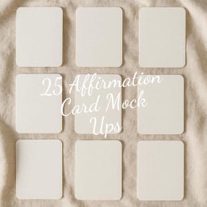 Mockup för 25 bekräftelsekort | Mockup-paket med neutrala platt lay-kort | Minimalistiska utskrivbara citatmockups | JPG