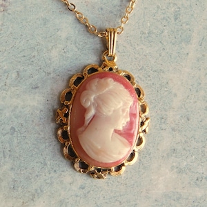 5 Dollar Sale - Vintage Faux Shell Cameo Locket Pendant Necklace - Victorian/Edwardian Style - Goldtone Metal - 18-Inch Chain