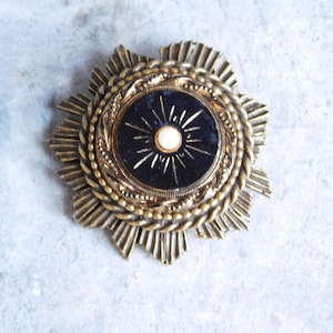 Original by Robert Brooch - Etsy