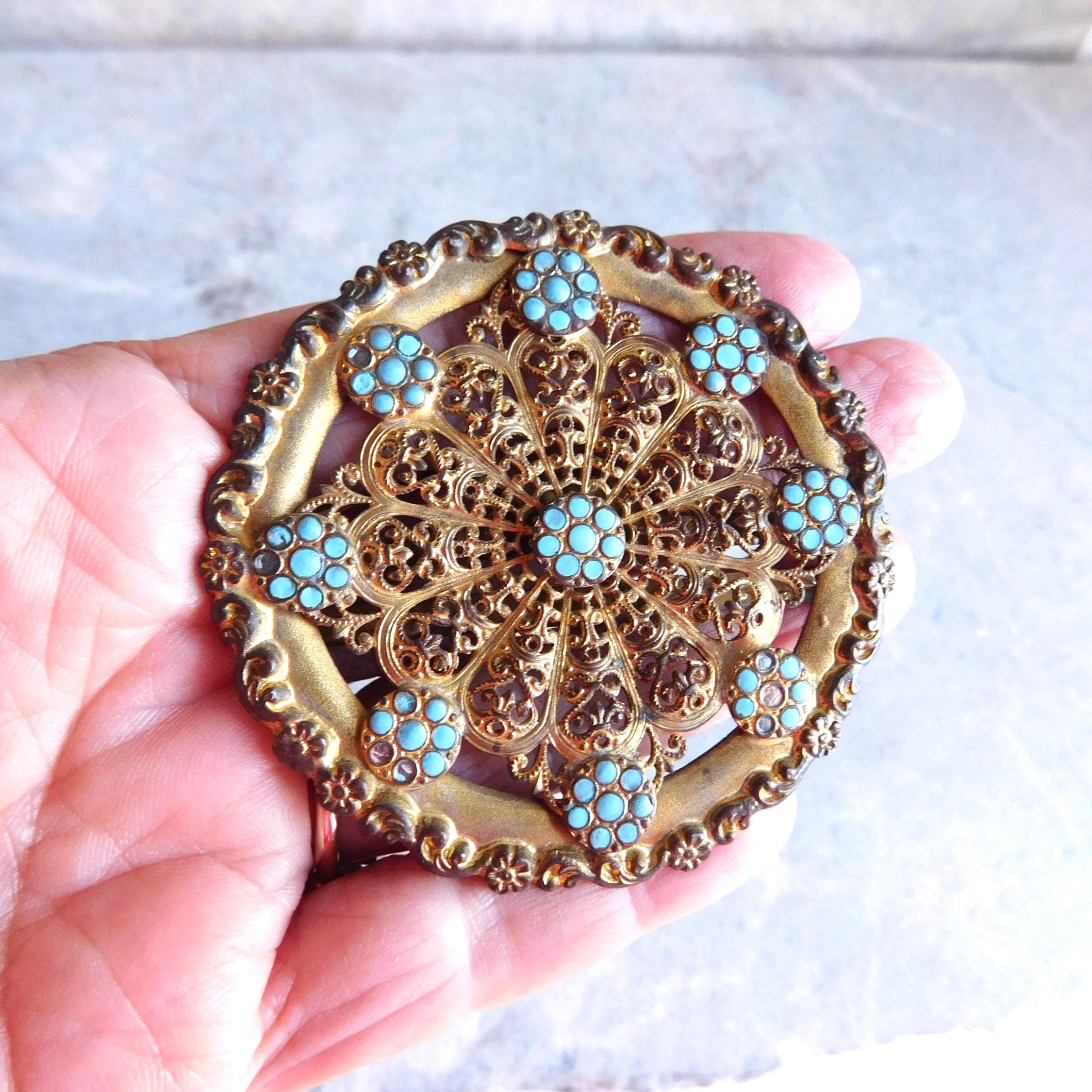 Broche Vintage Style Sud-ouest – Turquoise Et Corail Faux, Filigrane Argenté