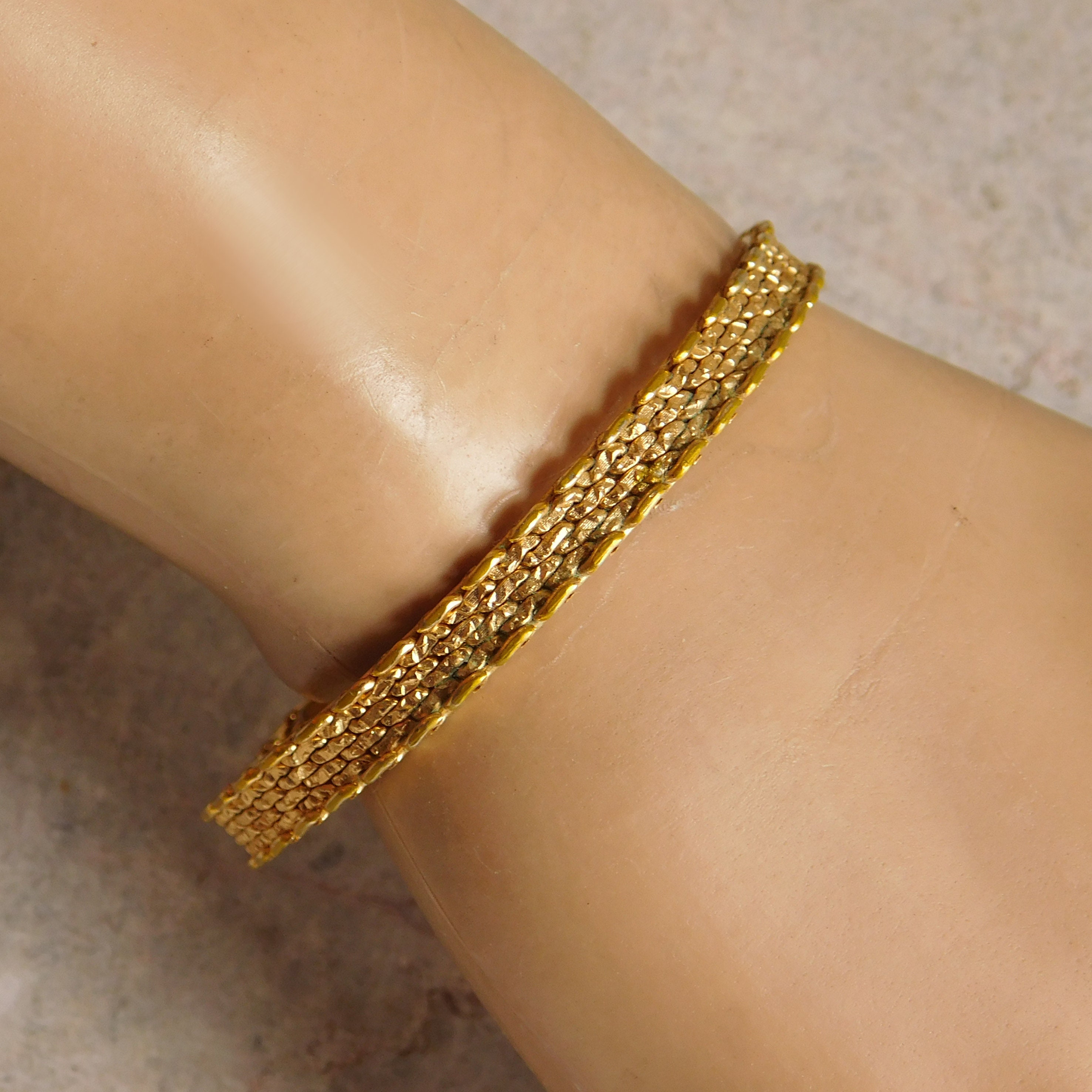 【予約】 Bracelet Gold-tone Monet Vintage - With Bangle Semi-rigid アクセサリー