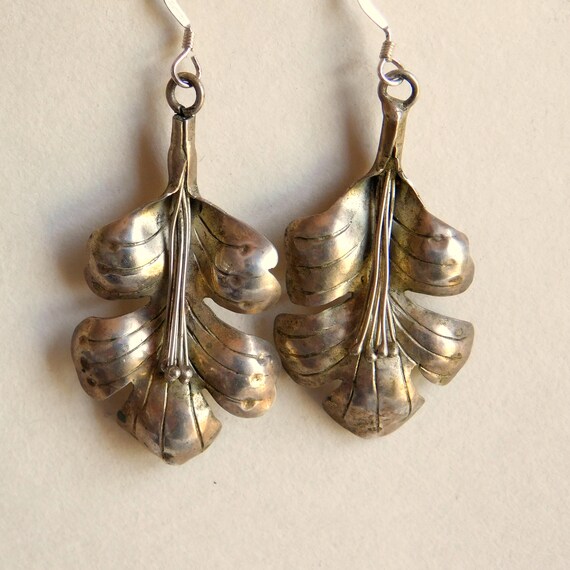 Vintage Lot of 2 Pair Silver Metal Earrings - 1 P… - image 3