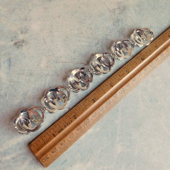 Vintage Crown Trifari Chunky Link Bracelet - Text… - image 3