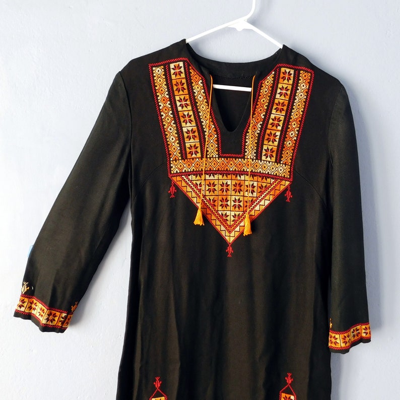 Long Sleeves Bedouin Style Middle-Eastern Vintage Cross-Stitch Caftan Handmade Orange and Gold on Black Small to Medium Size