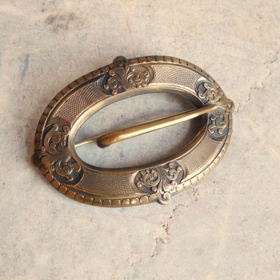Antique Victorian Large Brass Buckle-Shaped Brooc… - image 2
