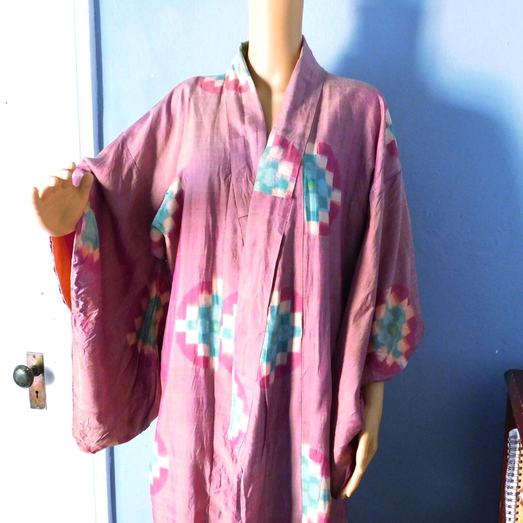 Japan Purple Robe Vintage Japanese Silk Kimono Robe - Purple, W/ Pink, Turquoise, White ...
