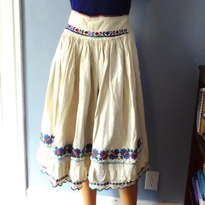 スカート Hungarian vintage embroidery skirt Hungarian vintage embroidery skirt
