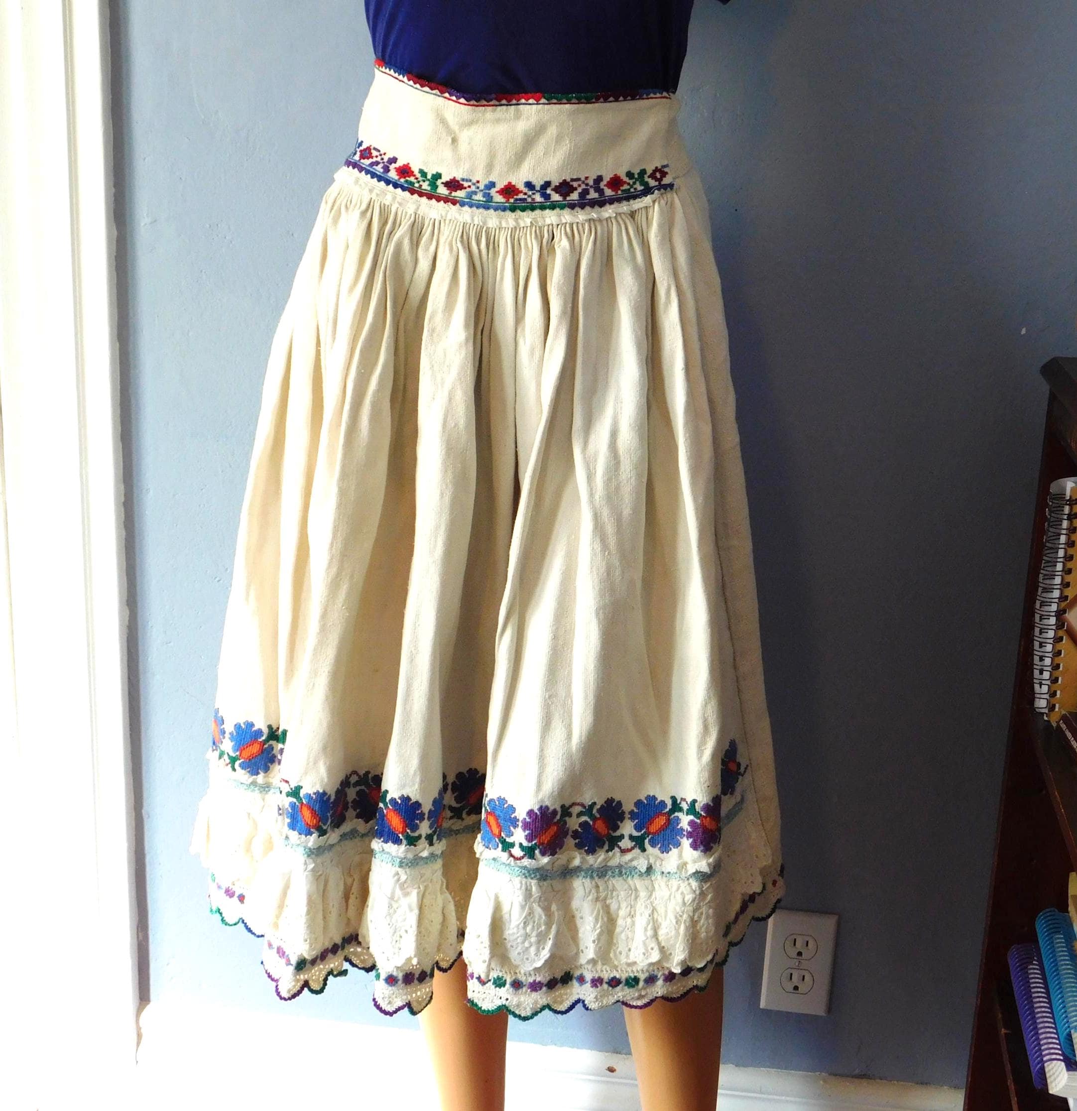 スカート Hungarian vintage embroidery skirt スカート Hungarian vintage embroidery skirt 1930s Hungarian