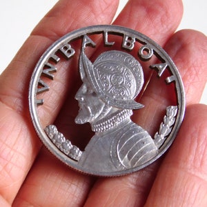 Vintage Silver One Balboa Coin Brooch - Panama Cut-Out Coin Dated 1947 - 17+ Grams Sterling Silver - Mid-Century Coin Jewelry
