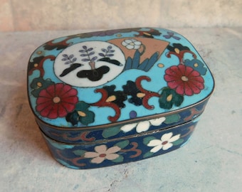 Antique Chinese or Japanese Cloisonne Trinket Box - Rounded Rectangle Shape with Fitted Lid - Polychrome Enamel - Free US Shipping
