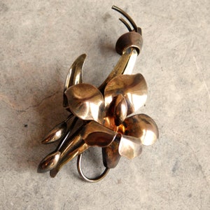 Vintage Carl Art 12K Gold-on-Sterling Silver Floral Brooch - Mid-Century 1940s - Gold-Filled - 3-D Sculptural - Tarnished - Free US Shipping