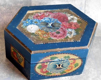 Vintage Hand-Painted Wooden Jewelry Box / Trinket Box - Hexagonal, Hinged Lid, Lock - Victorian Style Floral Painting - Shabby Chic Cottage