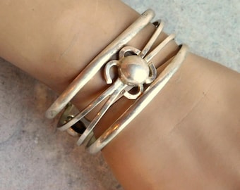 Vintage Old Mexican Sterling Silver Cuff Bracelet - Pre-Eagle Mark Taxco Hand-Wrought - 29+ grams - Made in Mexico - Free US Shipping