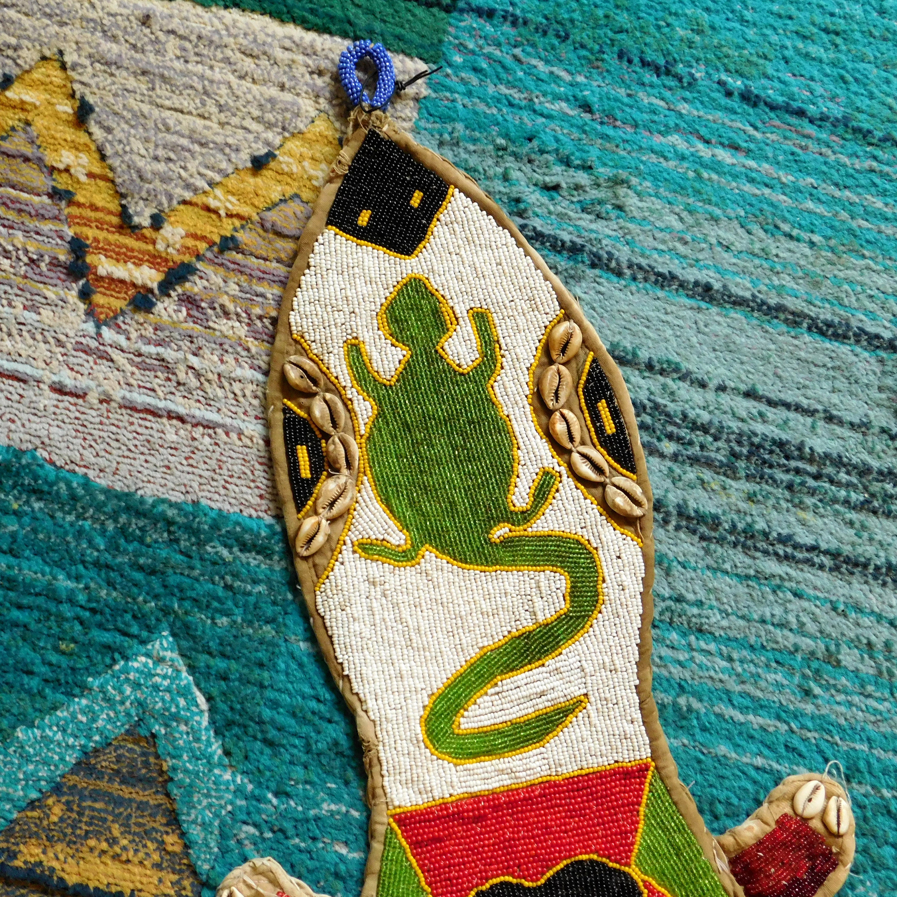 African Yoruba Beaded Cowrie Shell King\ display picture 2