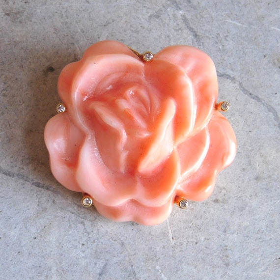 Vintage Joan Rivers Faux Coral and Rhinestone Ros… - image 2